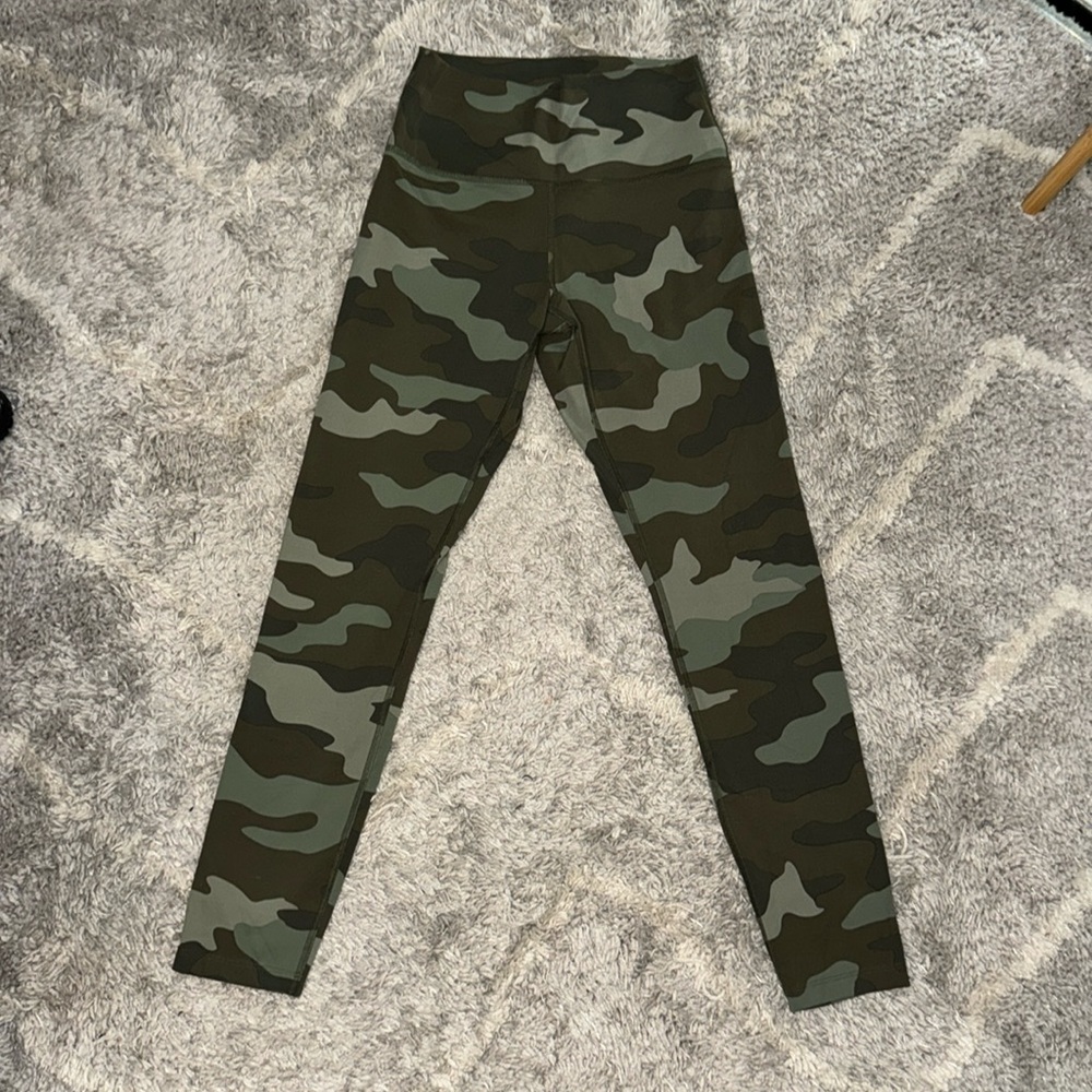 PINK Camo Leggings